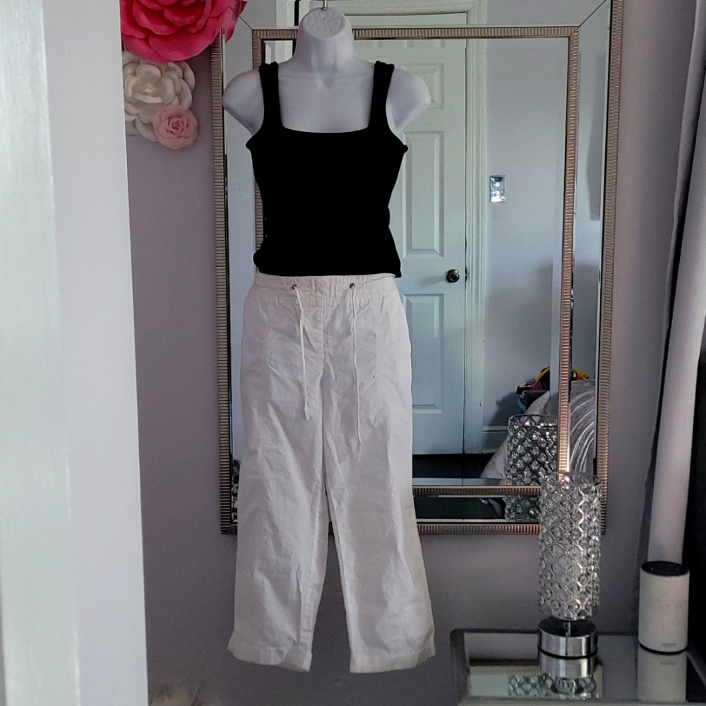 NY&Co White Crop Pants